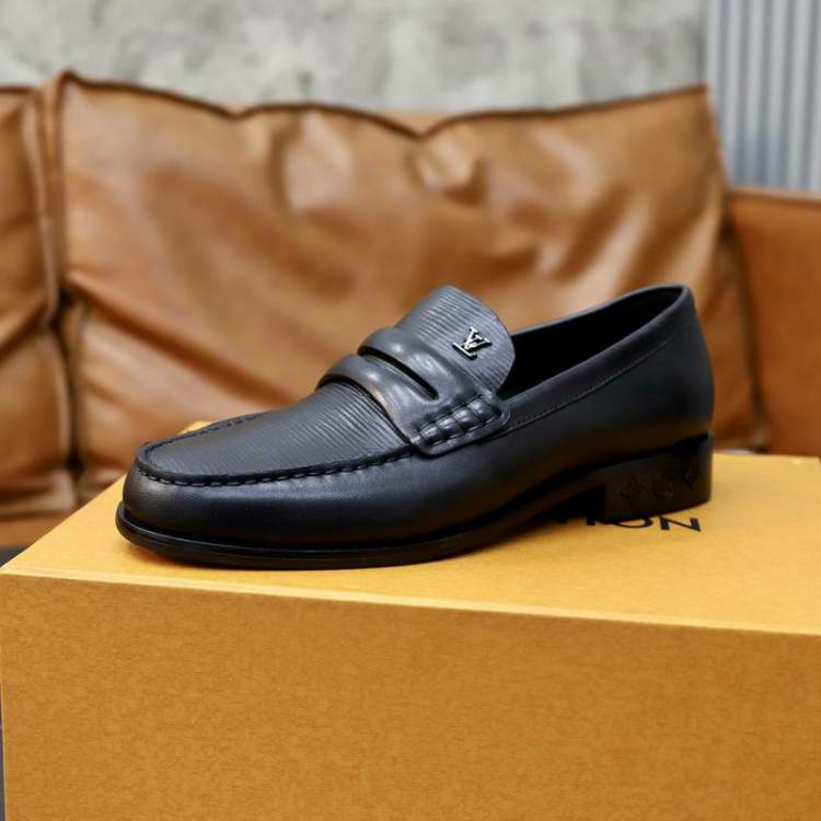 Picture of Louis Vuitton Shoes _SKULVsz38-45mnf030514133